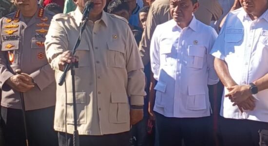 Presiden Republik Indonesia Prabowo Subianto tiba di Batalyon Infanteri Teritorial Pembangunan (Yonif TP) 834/Wakanga Mere, Kabupaten Nagekeo, Rabu (26/8/2026).