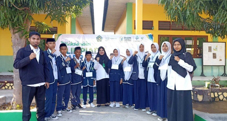 Sabet Juara OMI Kabupaten, Tiga Murid MTsN 1 Lembata Melaju ke Provinsi